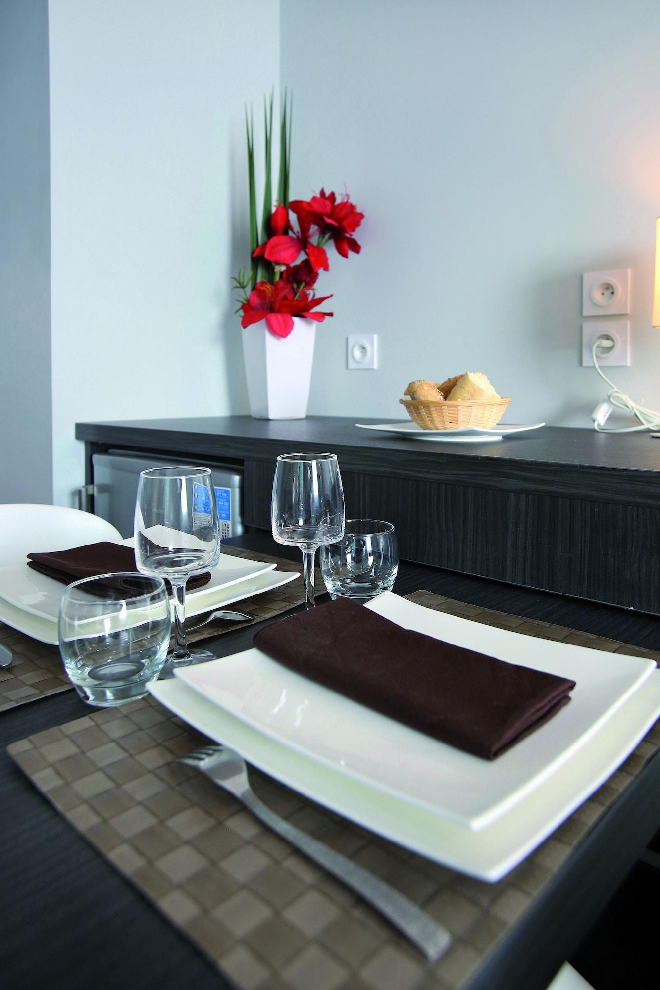 Appart'City Confort Montpellier Ovalie II Экстерьер фото